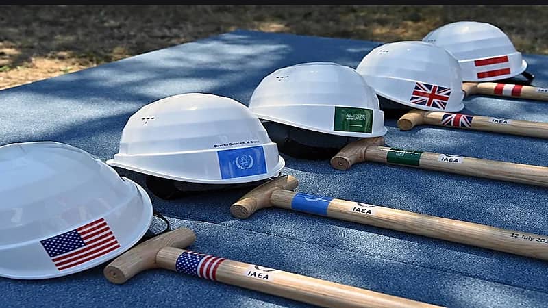 بالصور.. المملكة تشارك في وضع حجر الأساس لمركز الأمن النووي