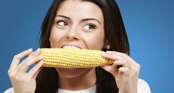 أطباء يكشفون الآثار السلبية لتناول الذرة بكثرة