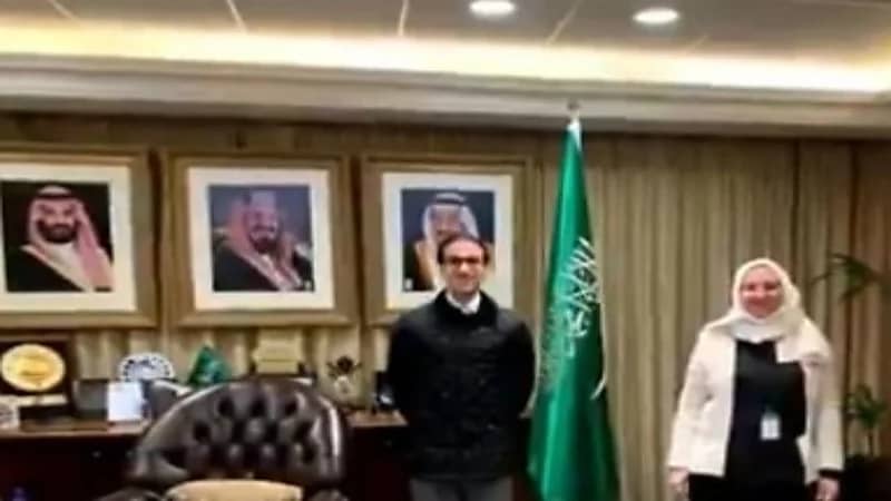 شاهد.. قصة مواطن يقدم الاستشارات الصحية للمجتمع بعد تخلصه من السمنة 