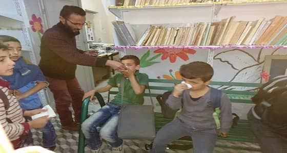 بالصور.. إصابة عشرات الطلبة بالاختناق خلال مواجهات مع الاحتلال الاسرائيلي