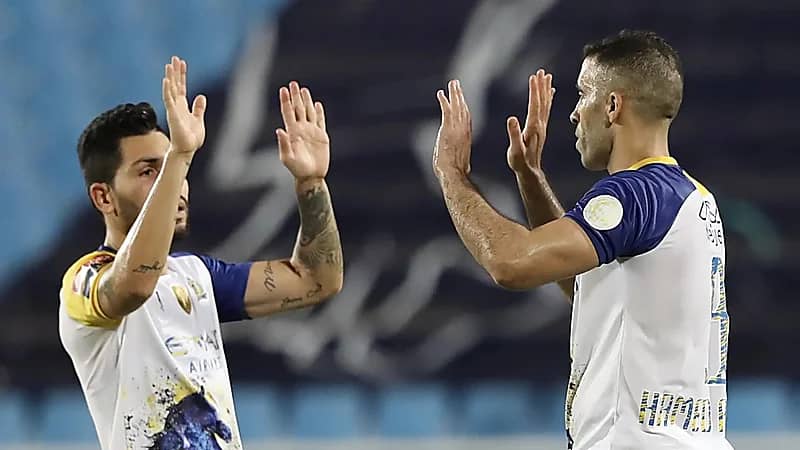 بيتروس يرد على حمدالله:"أرقامك لن يصل إليها أحد"