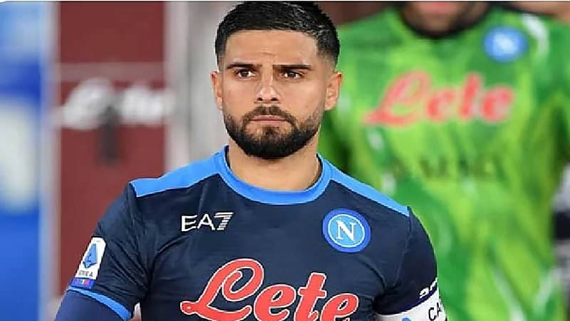 عرض مغري يقدمه الهلال لضم قائد نابولي