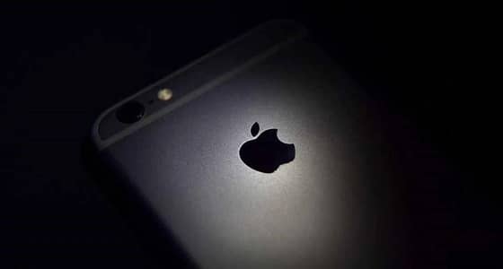 أول صورة لهاتف آيفون الجديد تكشف عن تصميم غريب
