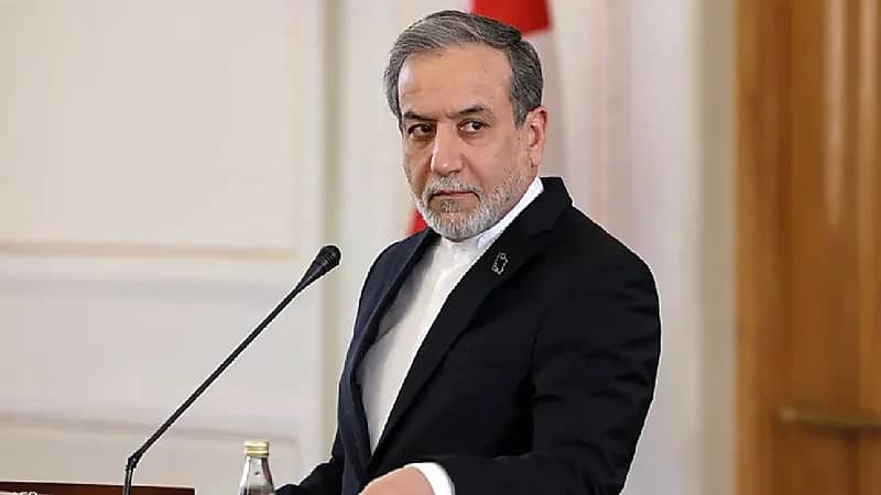 وزير خارجية إيران: نواصل المحادثات مع واشنطن بنوايا حسنة