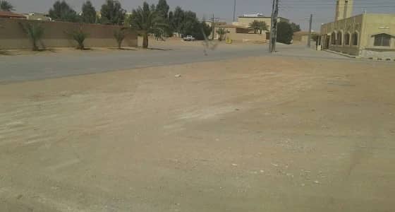 بالصور.. بلدية العويقيلة تبدأ معالجة التشوه البصري بالمركوز