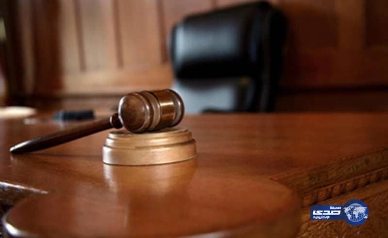 قاضي يوقف والد شهيد بالحد الجنوبي 5 أيام لدخوله عليه بدون أذن