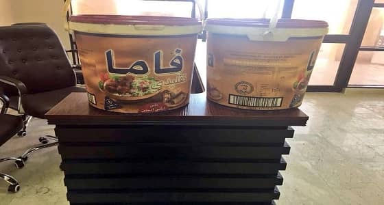 بالصور.. ضبط زيوت منتهية الصلاحية وحلويات مكشوفة بالعويقيلة