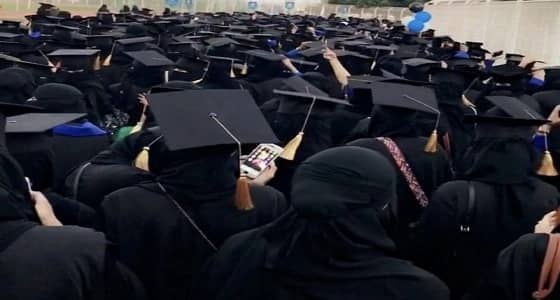 " الغذاء والدواء " متهمة بسرقة خريجات اللغة الإنجليزية