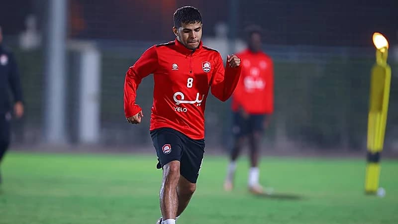 الرياض يضم لاعب النصر السابق يحيى الشهري