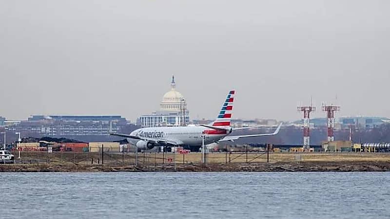 لا ناجين من حادث تحطم طائرة الركاب الأمريكية