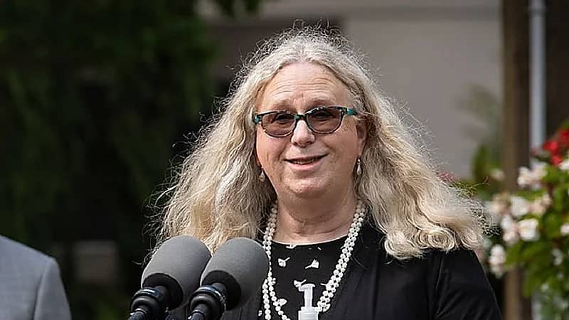 تعيين "متحولة جنسيًا" بمنصب حكومي كبير في أمريكا