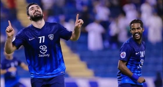 " خربين " يكشف عن موعد عودته للملاعب