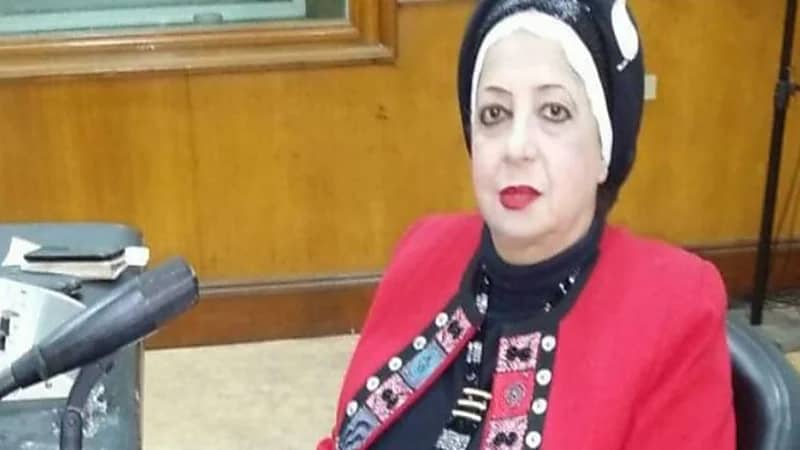 شاهد.. مذيعة مصرية تتعرض للاعتداء من قبل مديرها.. والهيئة الوطنية للإعلام تحقق