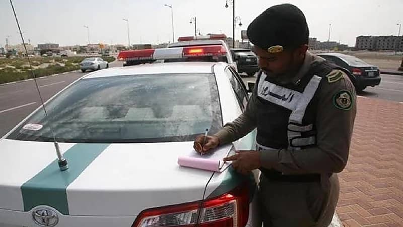 حقيقة صدور قرار بتخفيض المخالفات المرورية بنسبة 75%