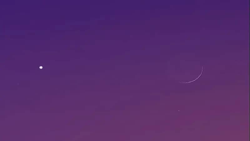 فلكية جدة: هلال شهر صفر يزيّن السماء بعد غروب شمس اليوم