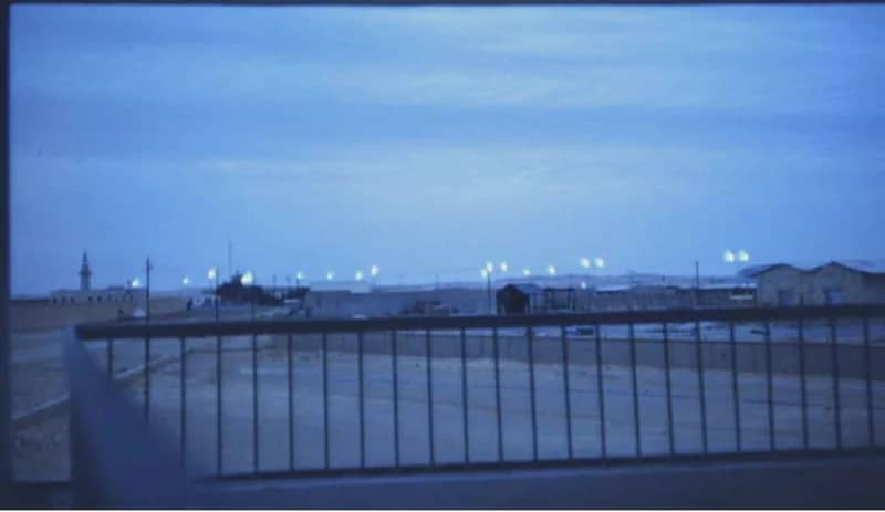 صورة لمطار الرياض القديم قبل شروق الشمس