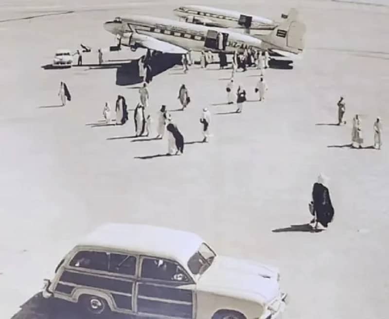 صورة مميزة لمطار الرياض قديما