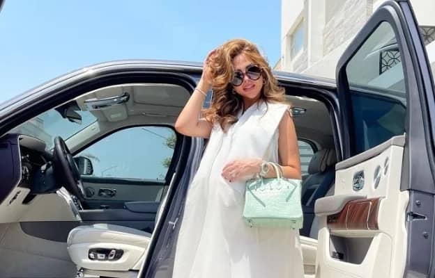 فوز الفهد تحتفل باستقبال مولودها الأول