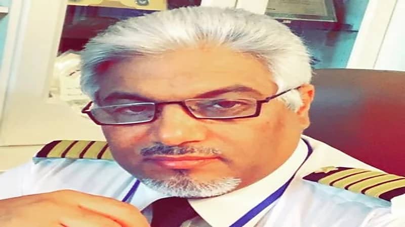 بالفيديو.. الكابتن "الغامدي" يوضح سر ظهور خيط أبيض خلف الطائرة في السماء