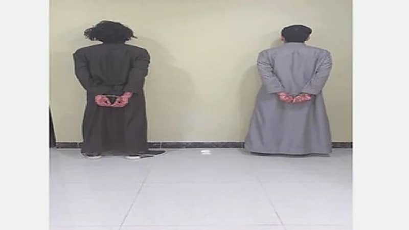 ضبط شخصين سرقا مركبة ومبالغ مالية من محال تجارية بالقصيم