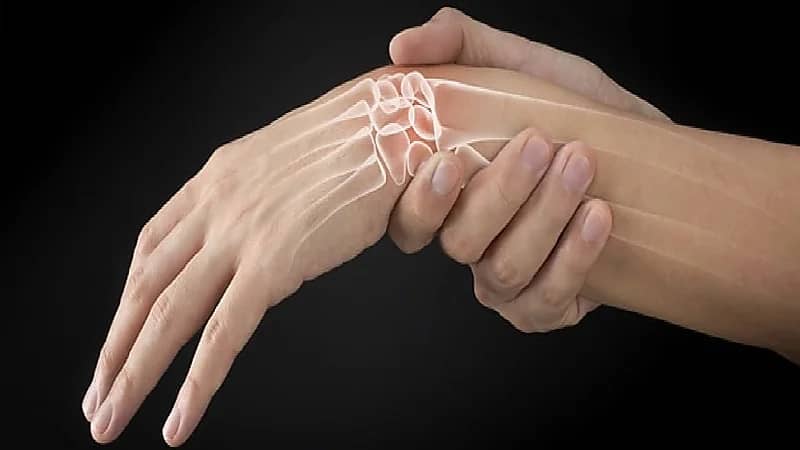 "فيصل التخصصي" توضح أعراض نقص الكالسيوم في الجسم ومقدار الاحتياج اليومي منه