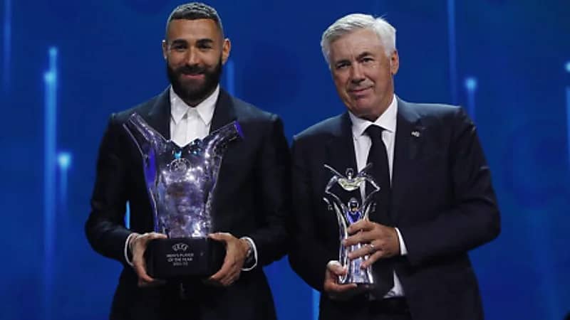 كريم بنزيما يحصل على جائزة أفضل لاعب.. وأنشيلوتي أحسن مدرب