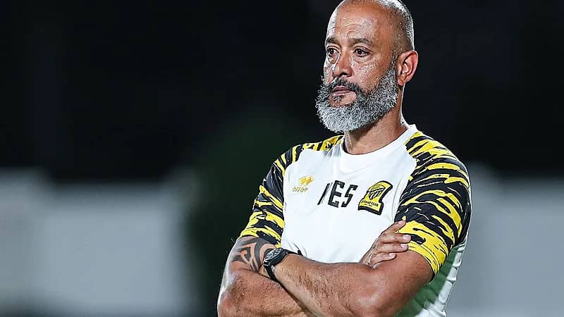 نونو سانتو قبيل نهائي السوبر: المباريات النهائية تُكسب ولا تُلعب