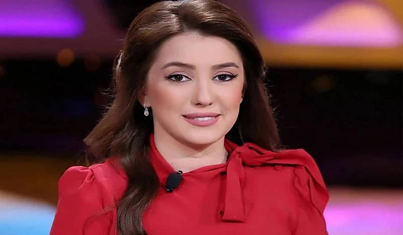 كندة علوش تكشف عن سر سعادتها بتعطل تطبيقات التواصل 