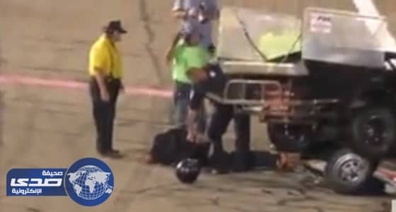 بالفيديو.. مشاجرة عنيفة في سباق سيارات بأمريكا