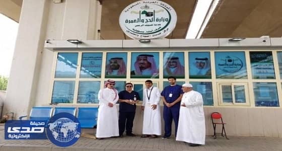 بالصور.. جولة ميدانية لفريق حملة مكافحة التدخين في الحج