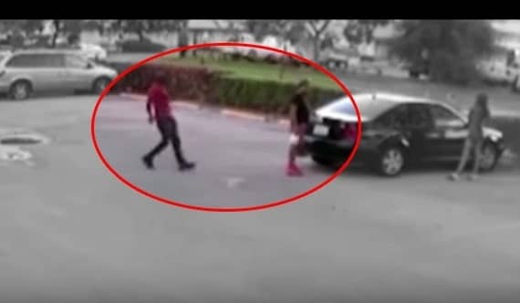 بالفيديو.. لحظة اغتيال رجل بـ 13 رصاصة