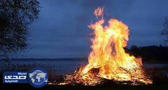 شاب جزائري يشعل النار في رئيس بلدية بسبب بناء غير قانوني