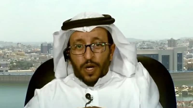 مختص يكشف عن سبب تعطل عدد من السيارات على طريق الهدا بالطائف "فيديو "