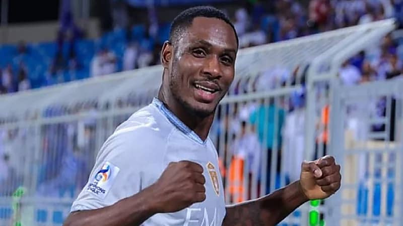 إسم نجم الهلال إيجالو على طاولة عدد من أندية أوروبا