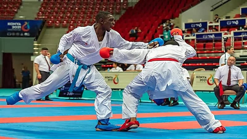 بالصور.. طارق حامدي يتأهل لنصف نهائي دورة ألعاب التضامن الإسلامي