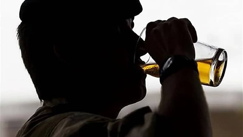 مشروب شهير يهدد حياة البريطانيين بـ 7 أنواع من السرطان