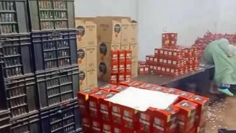 حقيقة صنع مشروبات من "بوردة السيراميك" في مصر