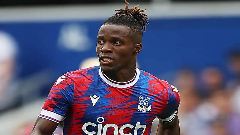 3 أندية سعودية تتنافس للتعاقد مع ويلفريد زاها