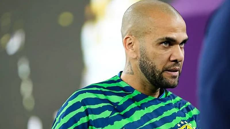 أدلة تهدد بسجن "داني ألفيس" لـ 12عاما