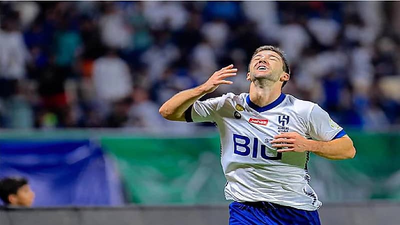 "فييتو" يغيب عن تدريبات الهلال