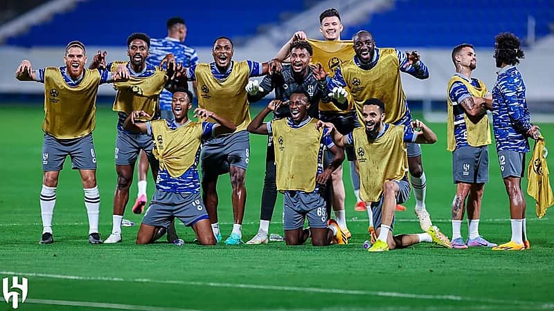 الجماهير تطالب برحيل 6 لاعبين من الهلال