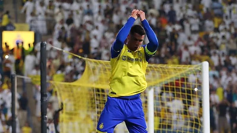 كريستيانو رونالدو يغادر المملكة