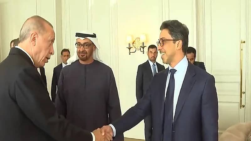 ردة فعل أردوغان بعدما علم أن الشيخ منصور بن زايد هو مالك مانشستر سيتي ..فيديو 