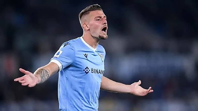 الهلال يقترب من ضم الصربي سافيتش