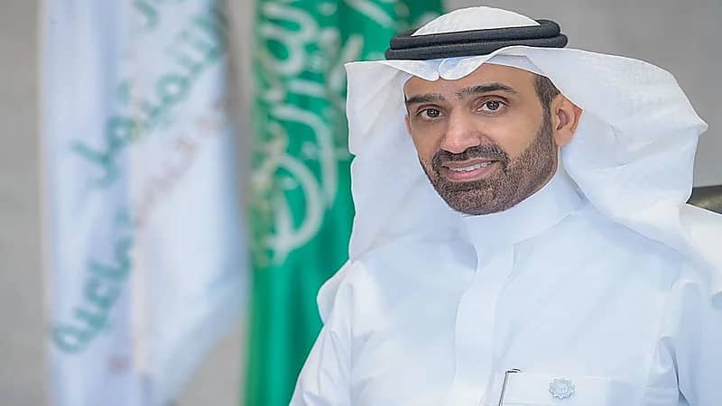 الراجحي يعلن توطين عقود التشغيل والصيانة كخدمة إلكترونية