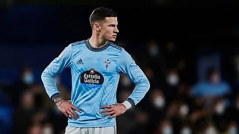 نادي سيلتا فيغو يفسخ تعاقده مع سانتي مينا