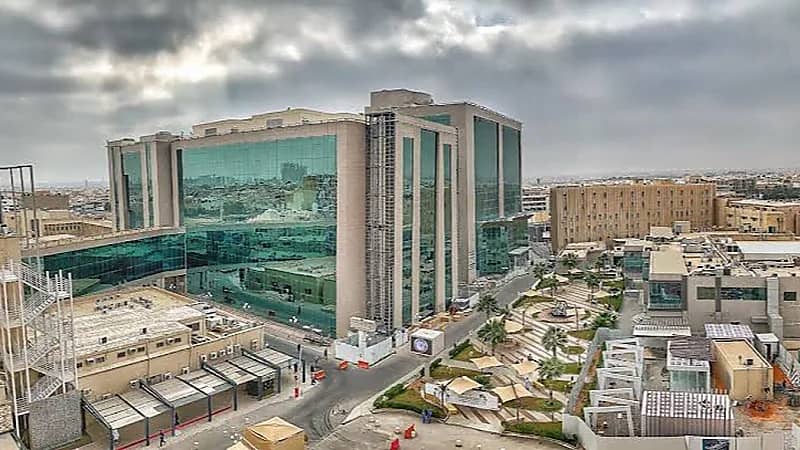 مدينة الملك سعود الطبية توفر وظائف شاغرة