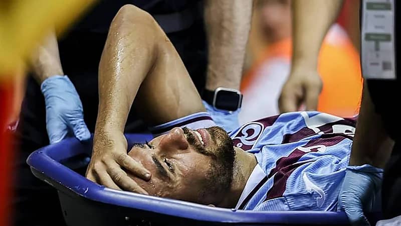 "بعد خروجه على نقاله" طرابزون يكشف تفاصيل إصابة تريزيغيه