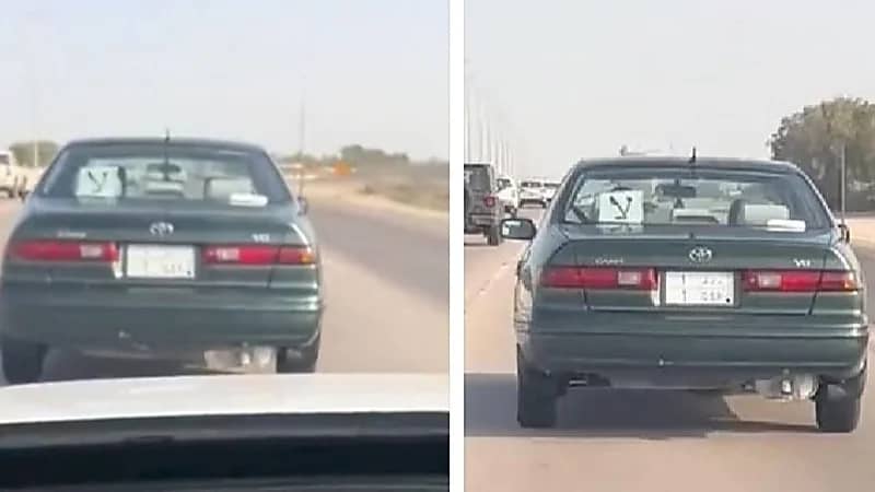 صاحب لوحة برقم مميز يعلق ورقة على زجاج سيارته مكتوب عليها لا .. فيديو