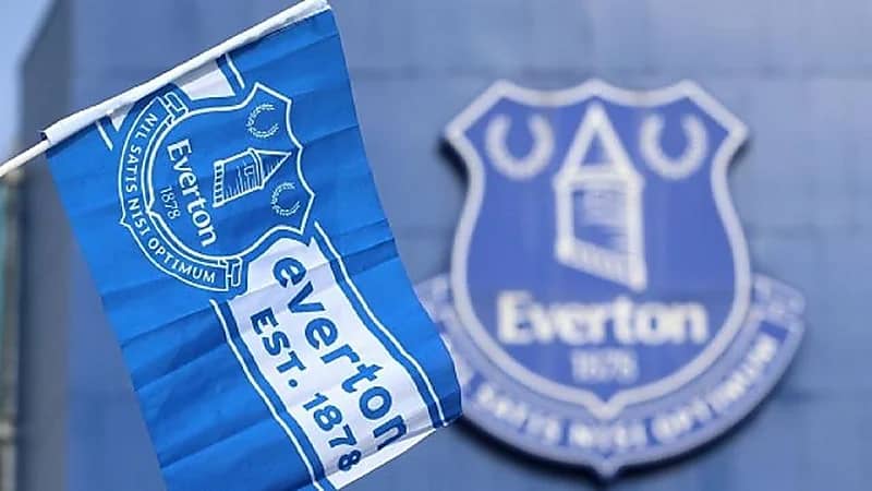 خصم النقاط يُغضب إيفرتون